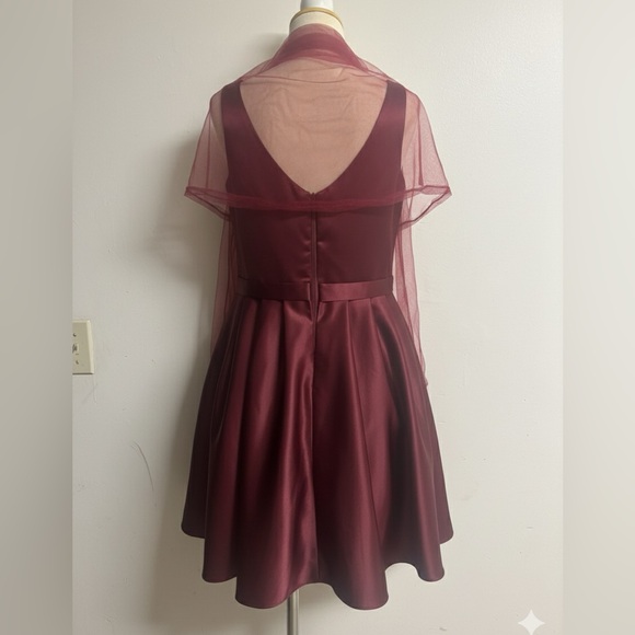 May Queen Burgundy V-Neck Mini Dress - Picture 2 of 4